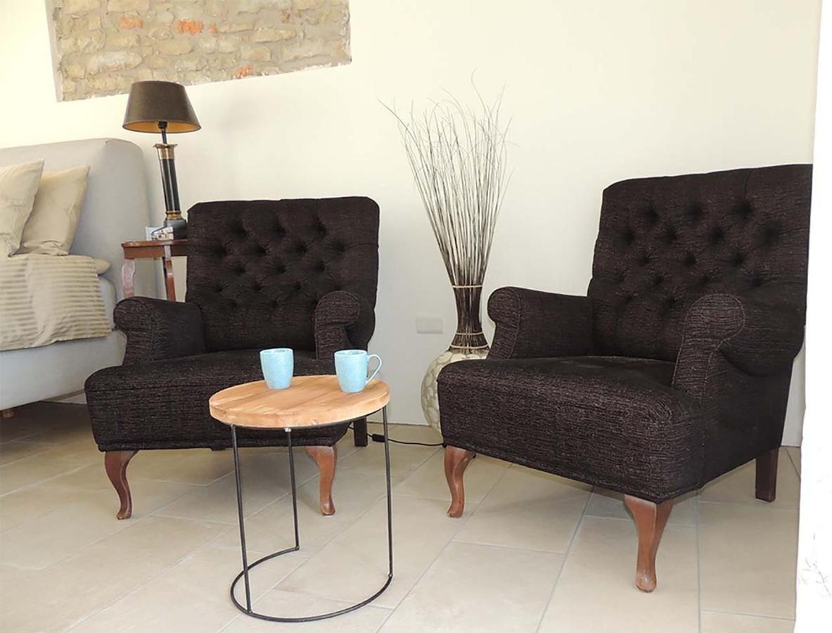 La Luce Delle Colline Bed & Breakfast Serravalle delle Langhe Exterior photo